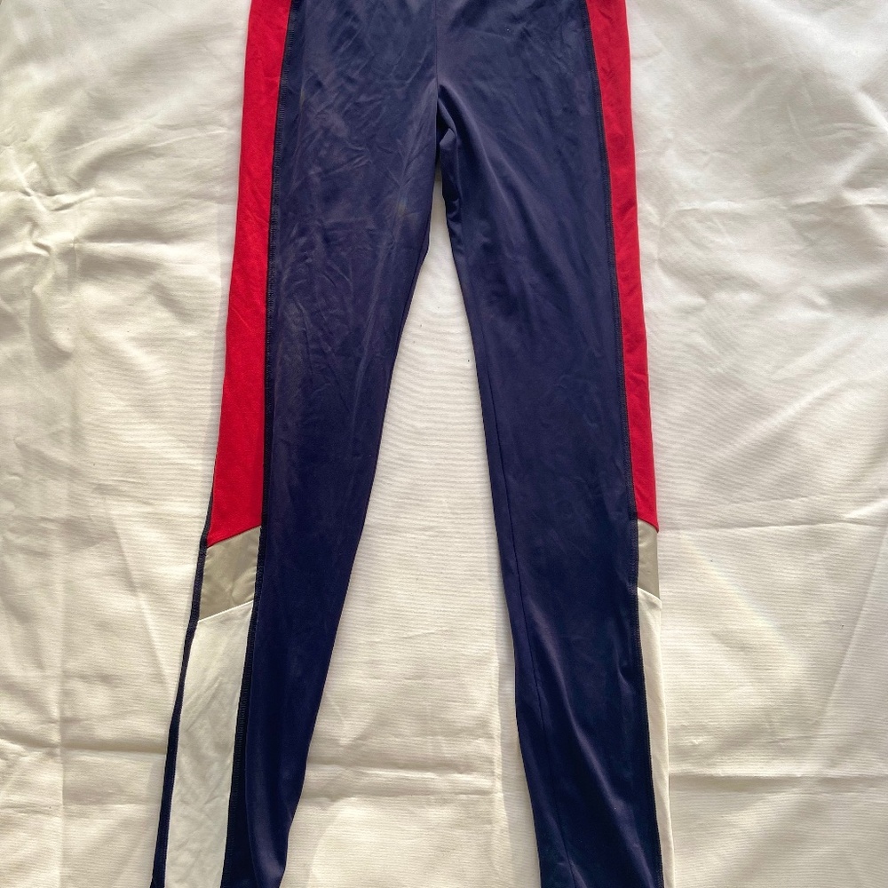 SPORT CHIC- LEGGINGS!